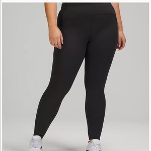 Lululemon size 10 pocket leggings 7/8 length